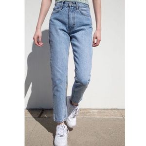 SOLD Brandy Melville Jane Light wash jeans